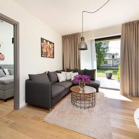 One Apartments パルヌ エクステリア 写真