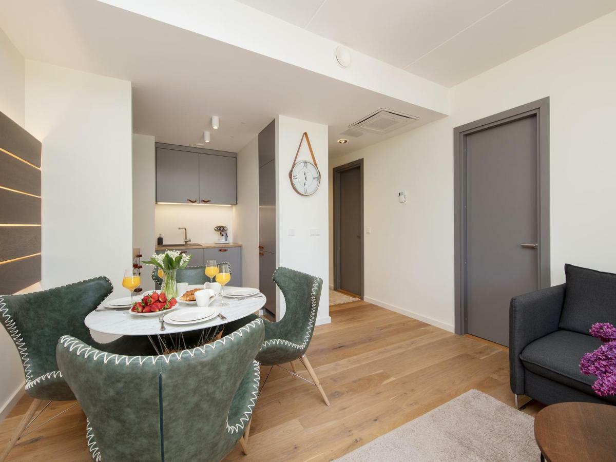 One Apartments パルヌ エクステリア 写真