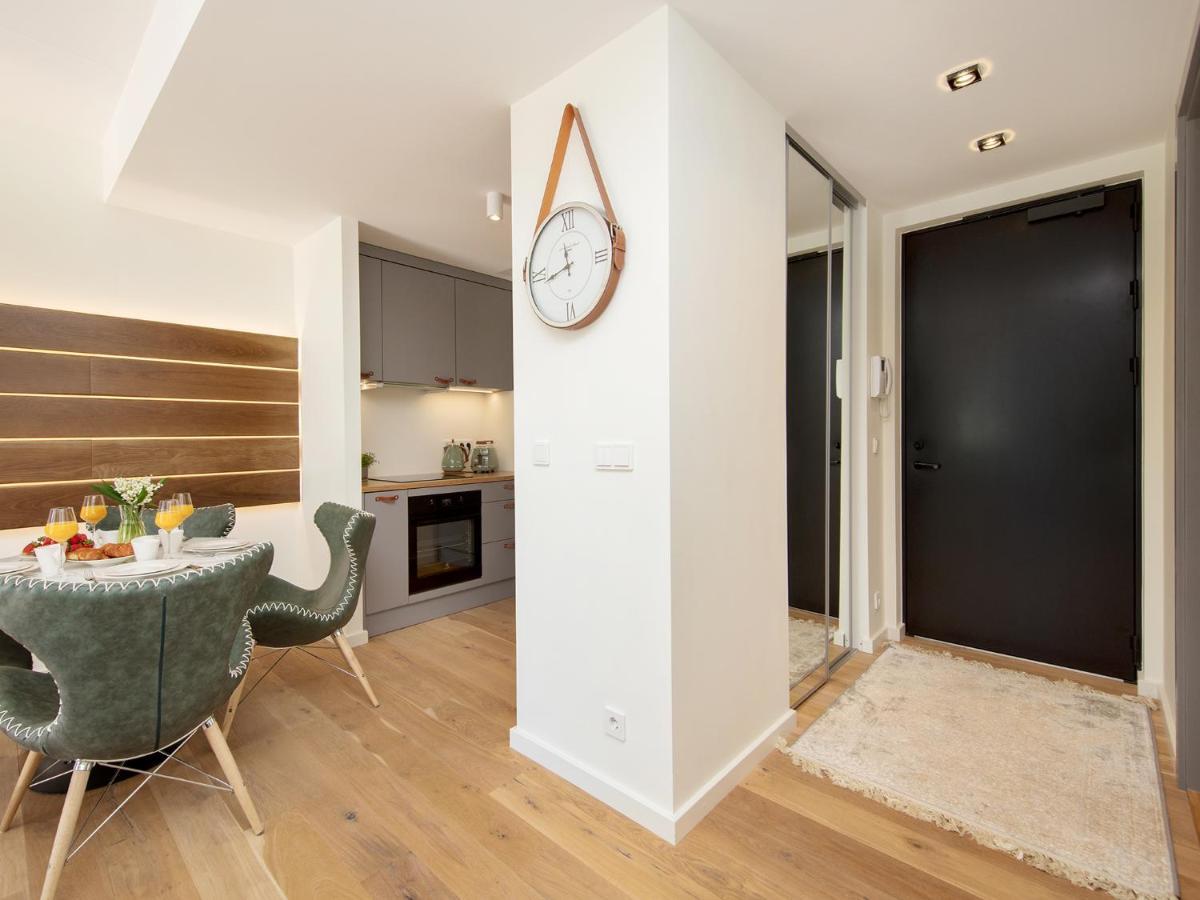 One Apartments パルヌ エクステリア 写真