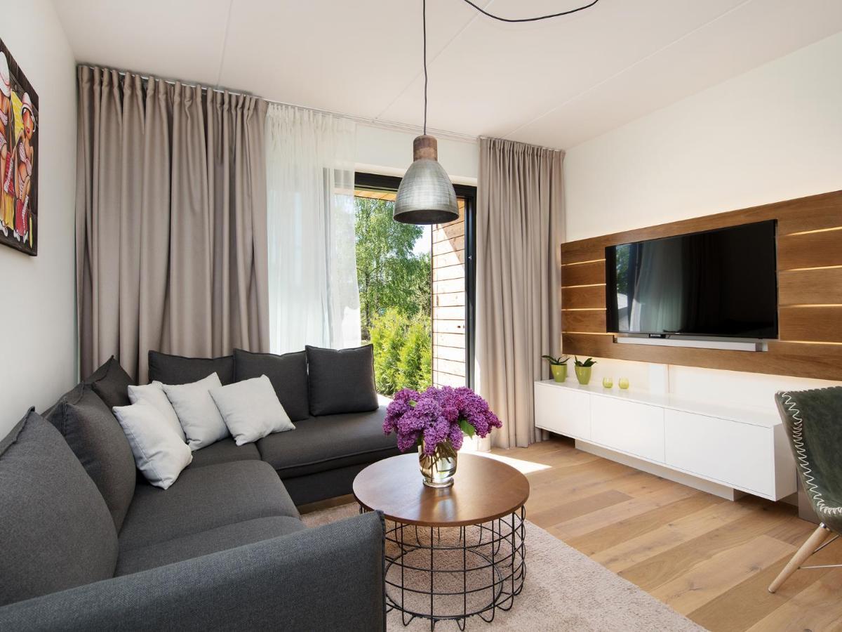 One Apartments パルヌ エクステリア 写真